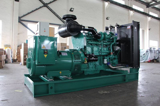 内蒙古320kw康明斯柴油发电车出租组图片 内蒙古320kw康明斯柴油发电车出租组图片